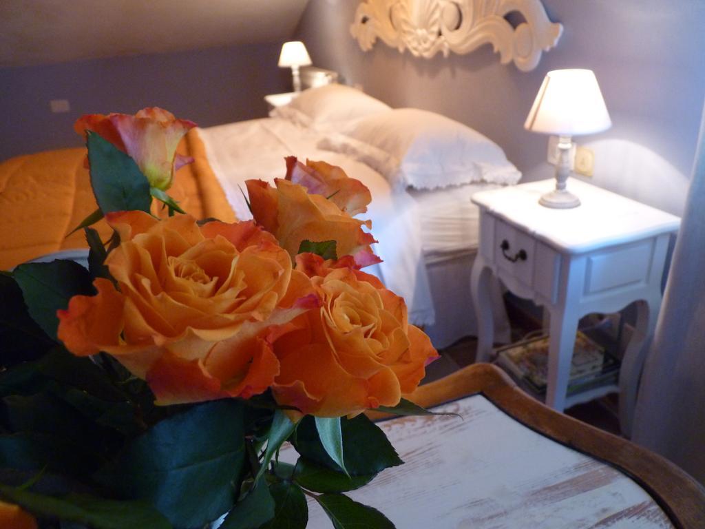 B&B The Roses Garden Millesimo Esterno foto